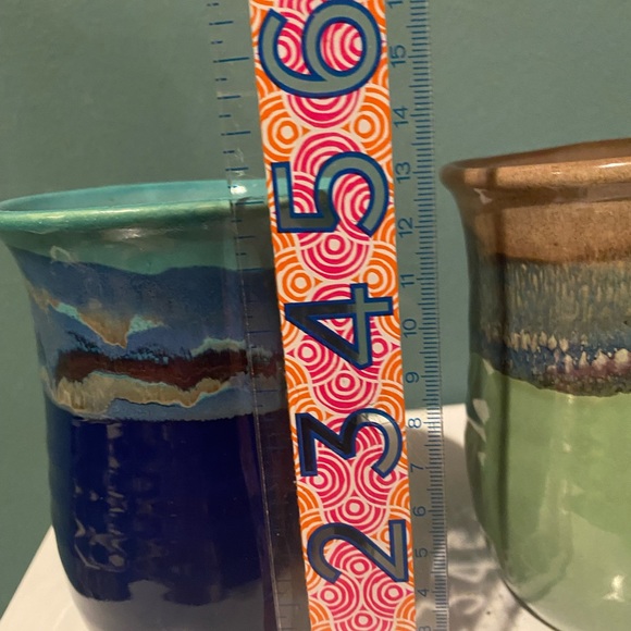 Neher Clay in Motion Mossy Creek Pottery Hand Warmer Mugs - Set of 2 - Picture 8 of 8